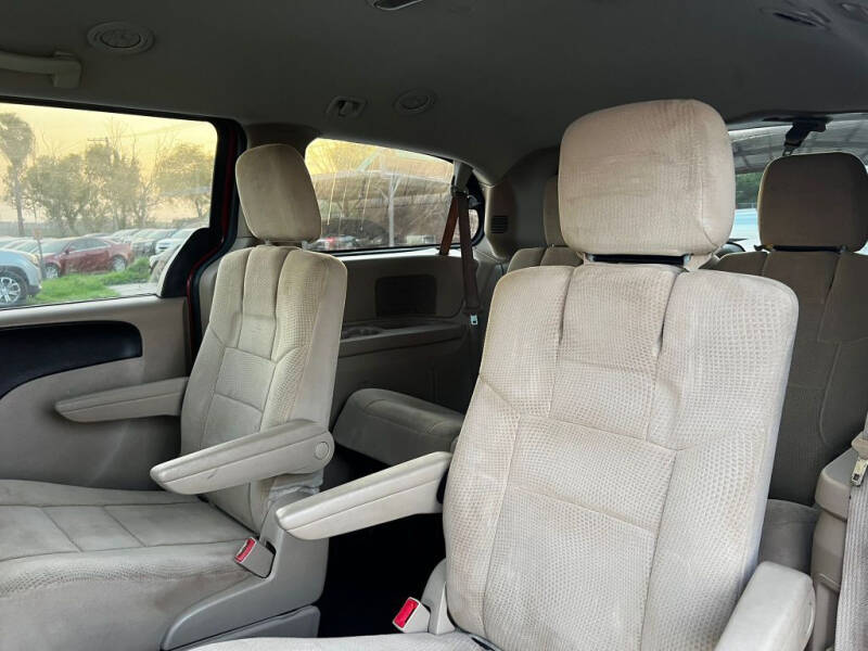 2014 Dodge Grand Caravan SE