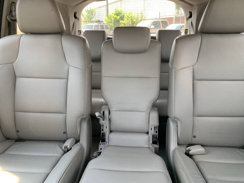 2014 Honda Odyssey EX-L - Photo 9