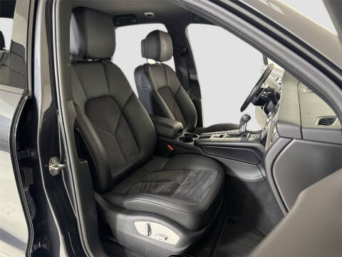 2021 Porsche Macan