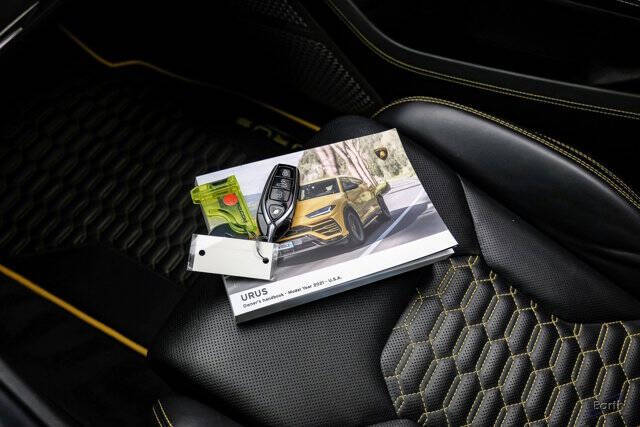 2021 Lamborghini Urus