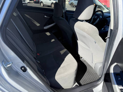 2013 Toyota Prius Three