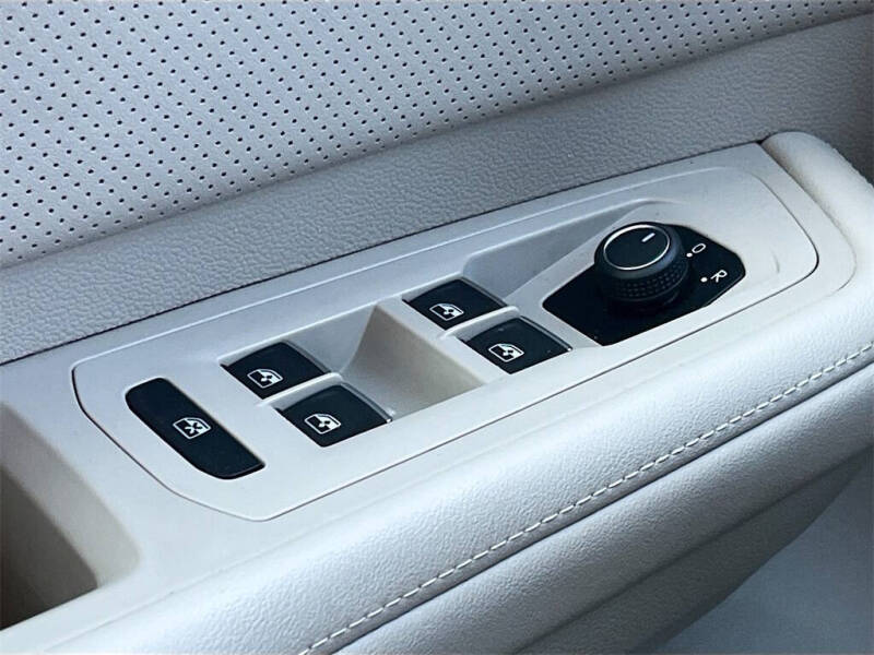 2024 Volkswagen Atlas SE 4Motion