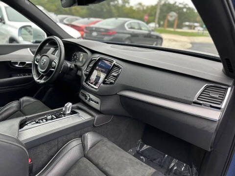 2016 Volvo XC90 T8 eAWD R-Design