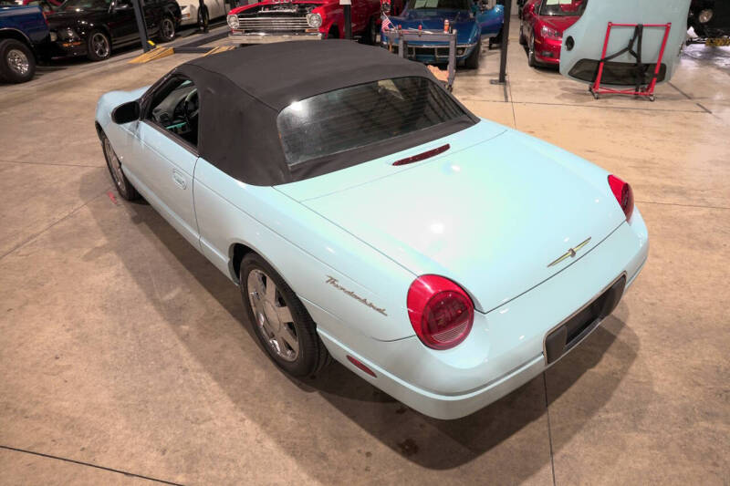 2003 Ford Thunderbird Deluxe