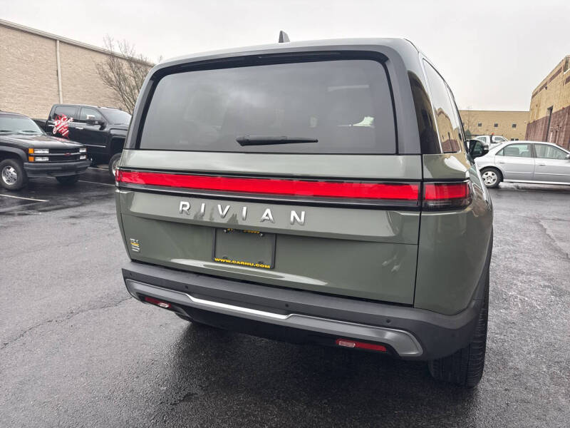 2023 Rivian R1S Launch Edition