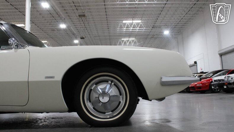 1964 Studebaker Avanti
