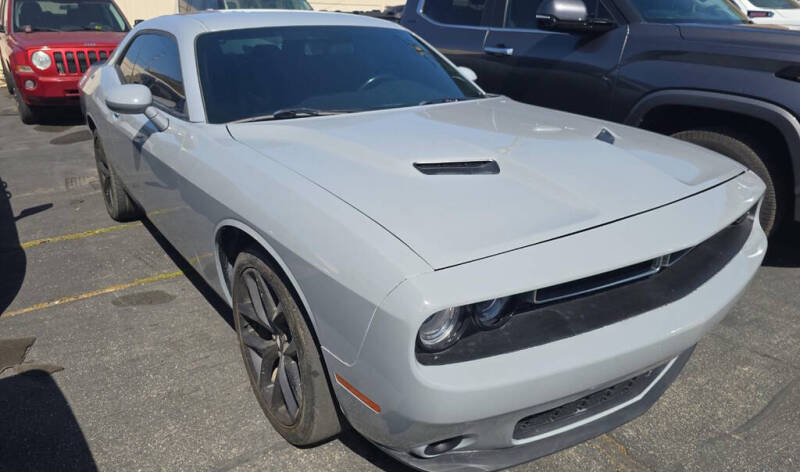 2021 Dodge Challenger SXT