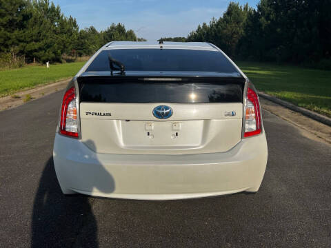 2015 Toyota Prius Two