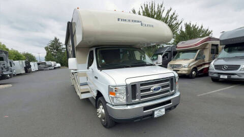 2014 Ford E-Series