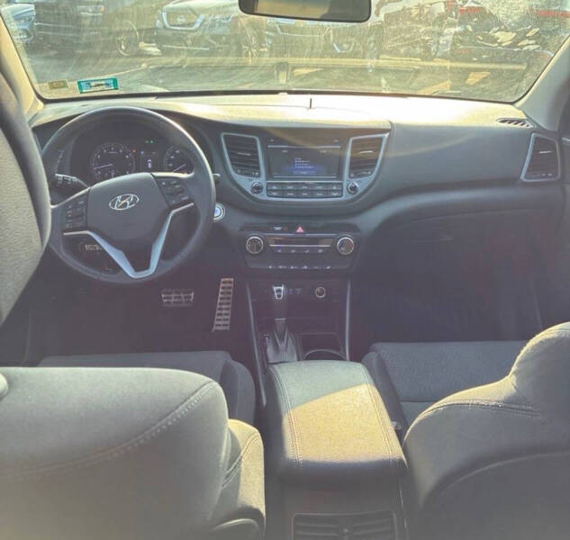 2017 Hyundai Tucson Night