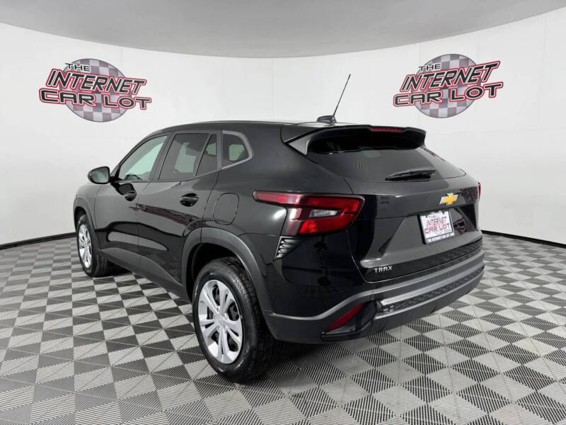 2024 Chevrolet Trax LS