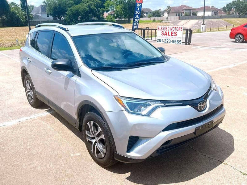 2017 Toyota RAV4 LE