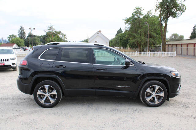 2020 Jeep Cherokee for sale at Jennifer's Auto Sales & Service in Spokane Valley, WA