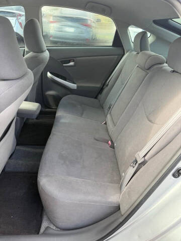 2010 Toyota Prius II