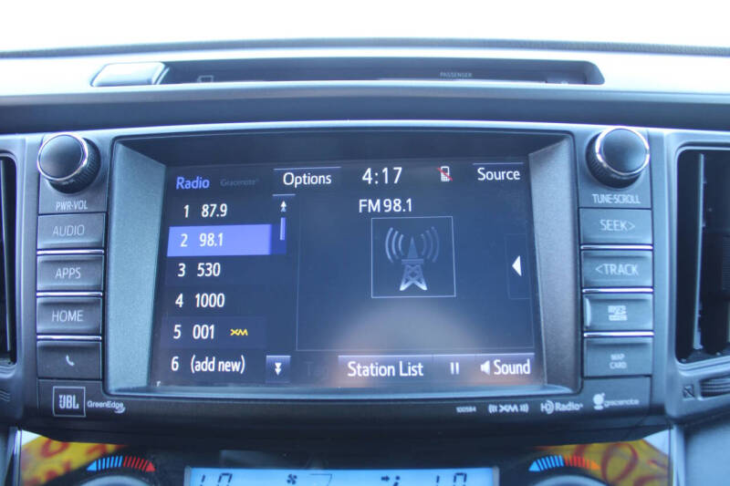 2016 Toyota RAV4 SE