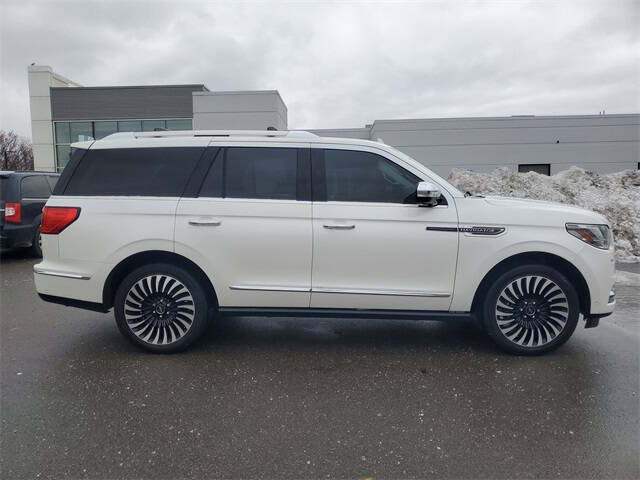 2018 Lincoln Navigator Black Label