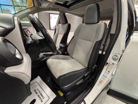 2017 Toyota RAV4 Hybrid XLE