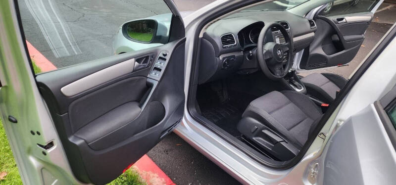 2010 Volkswagen Golf 2.5L PZEV