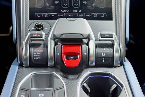 2024 Lamborghini Urus S