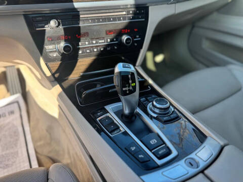 2013 BMW 7 Series 740Li xDrive