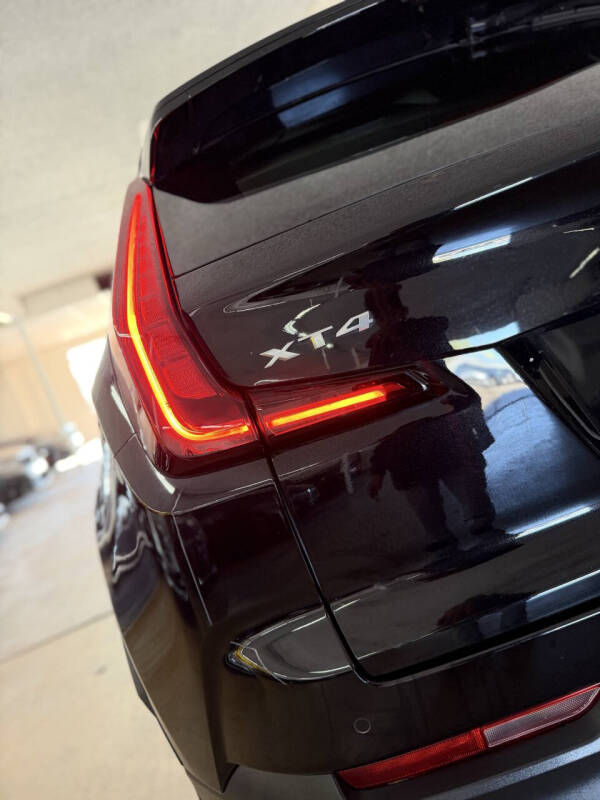 2020 Cadillac XT4 Luxury