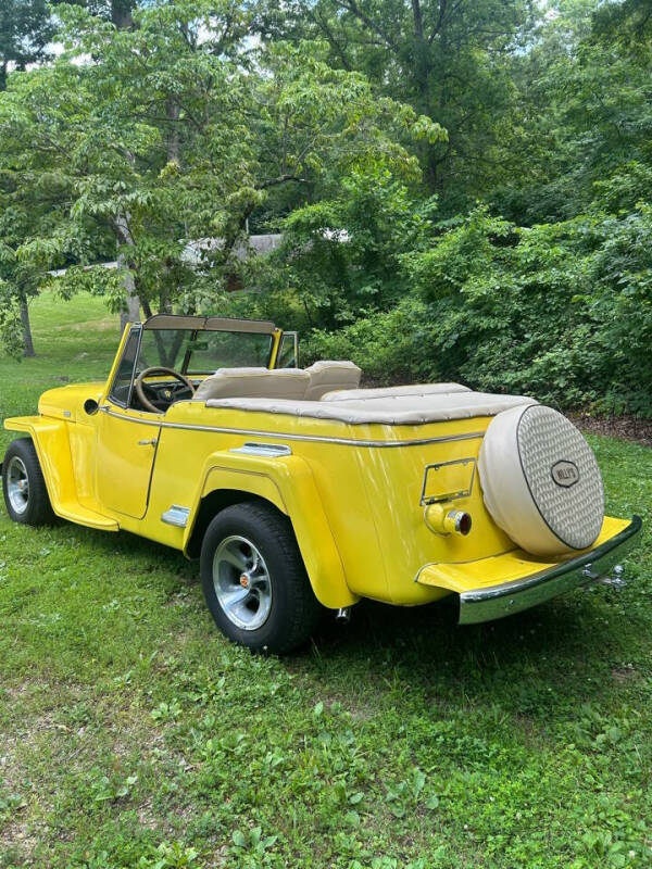 1948 Willys Jeepster