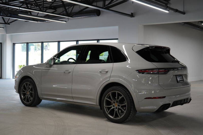 2020 Porsche Cayenne S