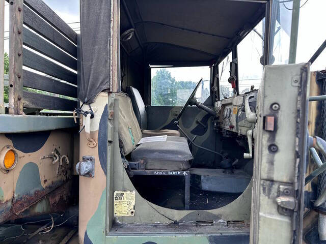 2000 AM General M35 A-2