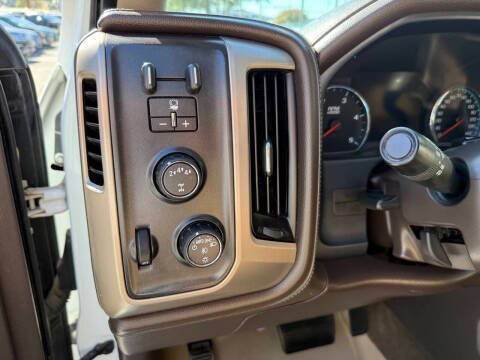 2017 GMC Sierra 2500HD Denali