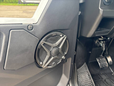 2022 Yamaha Wolverine R Max-4