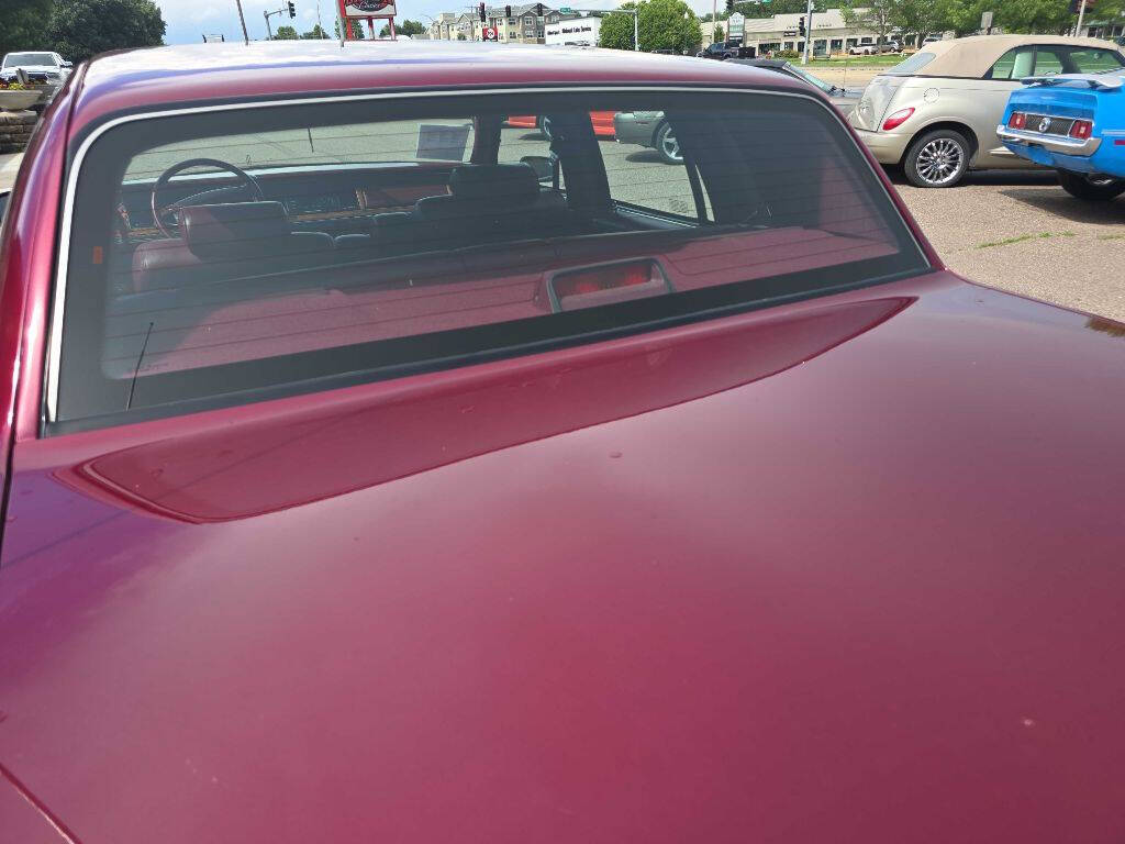 1993 Lincoln Town Car 14