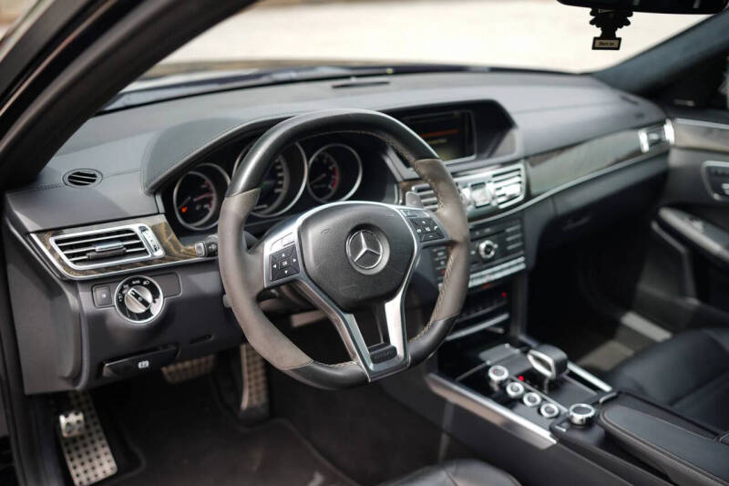 2016 Mercedes-Benz E-Class AMG E 63 S
