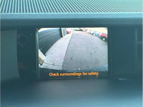 2012 Toyota Sienna LE 7-Passenger