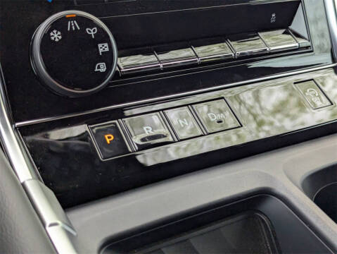 2025 Nissan Armada SL