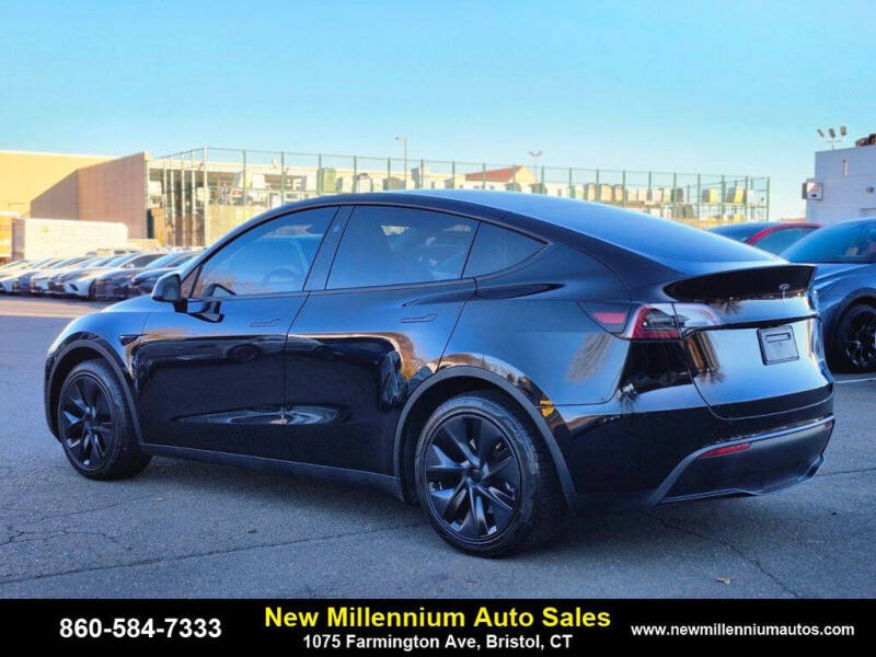 2024 Tesla Model Y Long Range