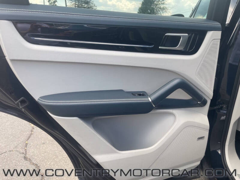 2019 Porsche Cayenne S