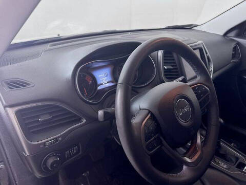 2022 Jeep Cherokee Latitude Lux