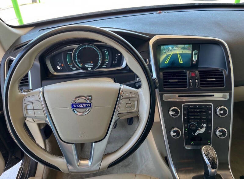2015 Volvo XC60 T5 Premier