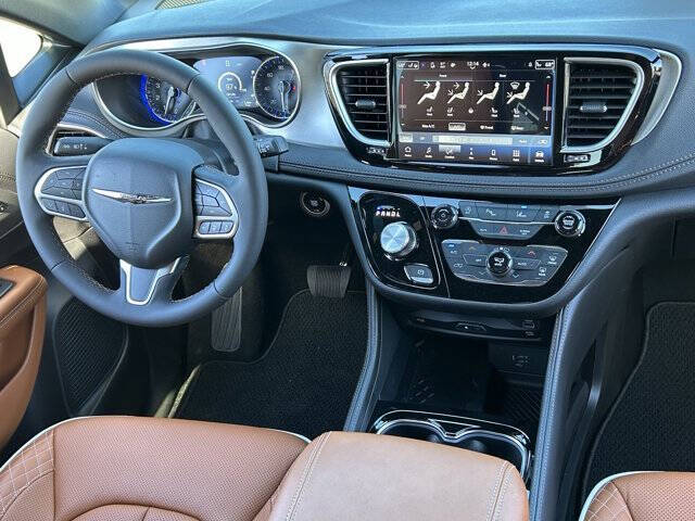 2026 Chrysler Pacifica Pinnacle