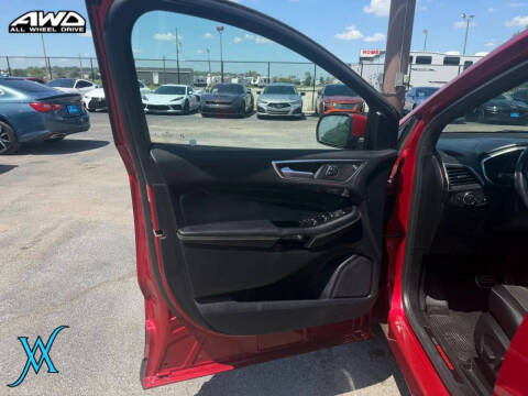 2020 Ford Edge ST