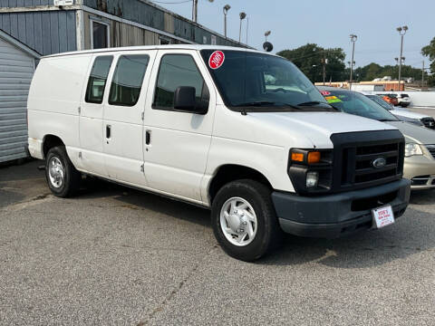 2009 Ford E-Series for sale at Steve's Auto Sales in Norfolk VA