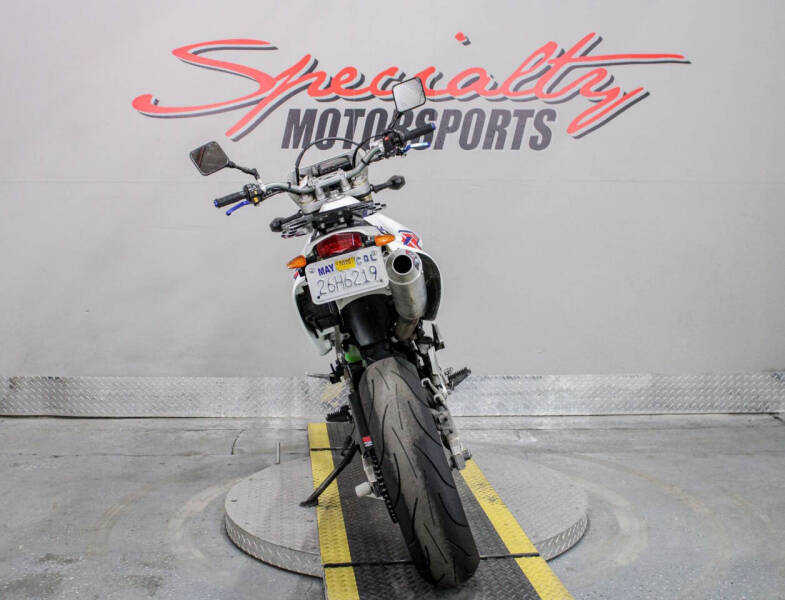 2023 Suzuki DR-Z400SM