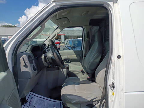 2011 Ford E-Series E-150