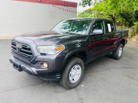 2019 Toyota Tacoma for sale at FIRST CLASS AUTO in Arlington VA