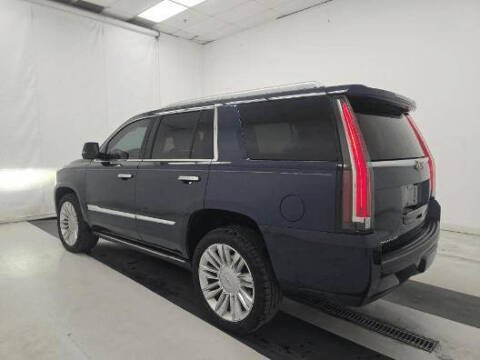 2019 Cadillac Escalade Platinum