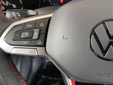 2026 Volkswagen Golf GTI Autobahn