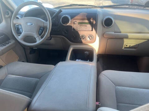 2004 Ford Expedition