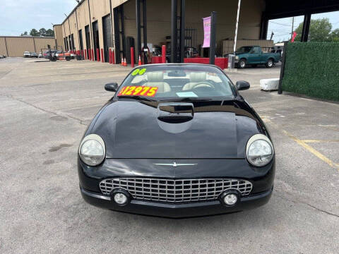 2004 Ford Thunderbird Deluxe