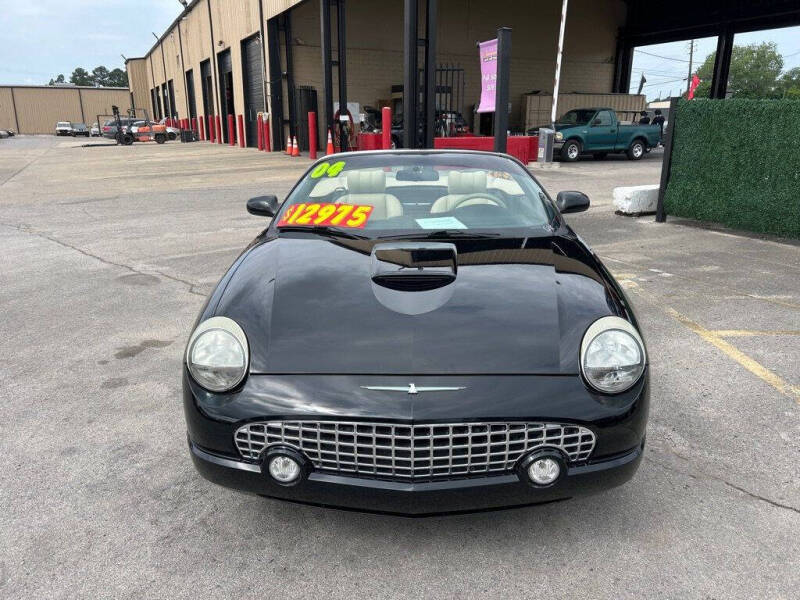 2004 Ford Thunderbird Deluxe
