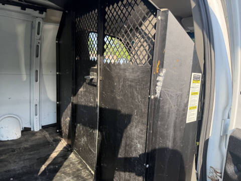 2017 Chevrolet Express 2500